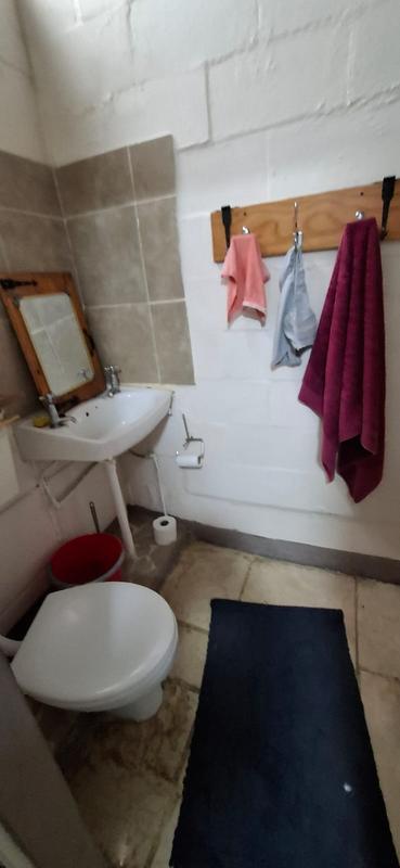 2 Bedroom Property for Sale in Ruyterwacht Western Cape